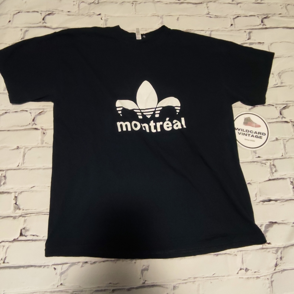 COPY - Montreal T shirt mens large